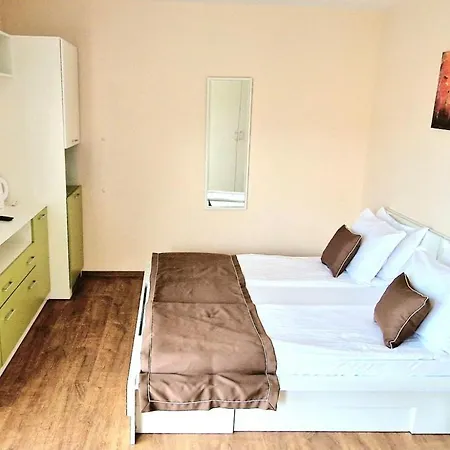 Апартаменты 4* Sea - With Balcony