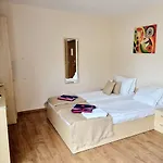 4* Sea - With Balcony Apartment *