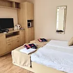 Apartment 4* Sea - With Balcony Sveti Vlas