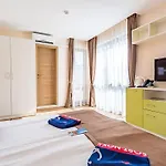 4* Sea - With Balcony Apartment Sveti Vlas