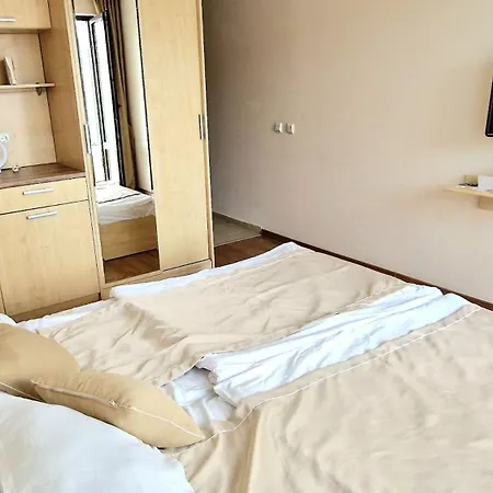 Апартаменты 4* Sea - With Balcony *