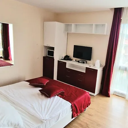 Апартаменты 4* Sea - With Balcony
