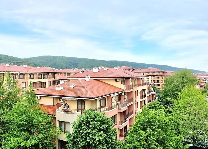 4* Sea - With Balcony 公寓